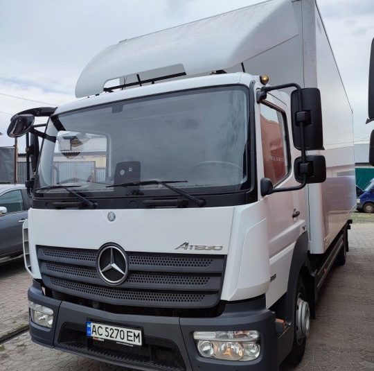 Mercedes-Benz Atego 818