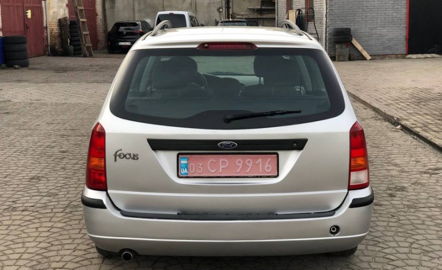 Ford Focus 1.6B \ 2003