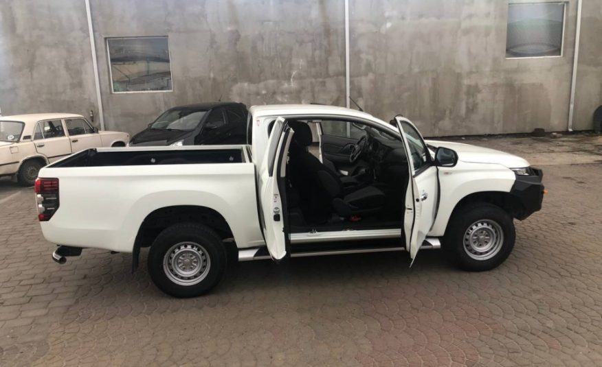 MITSUBISHI L 200 2019 \ 2.3D MT (150к.с.)