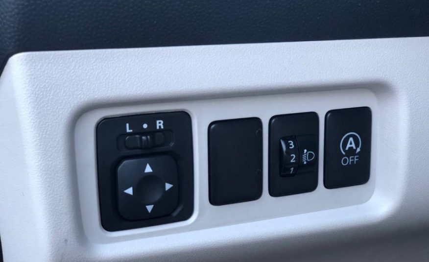 Mitsubishi Space Star 2015 \ 1.2b MT
