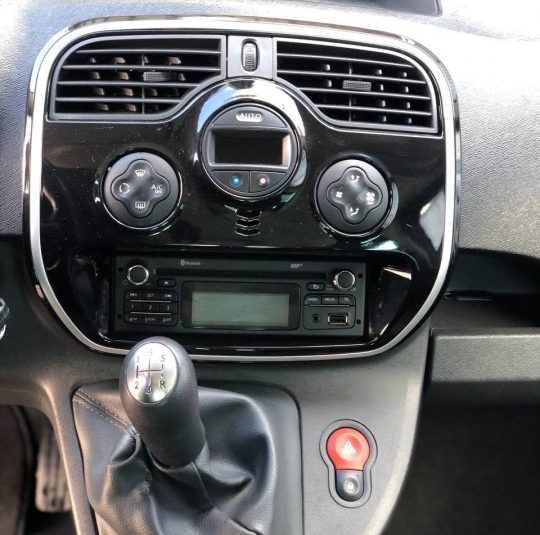 RENAULT KANGOO 2018 \ 1.5MT