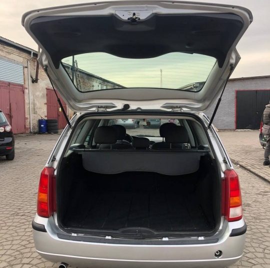 Ford Focus 1.6B \ 2003