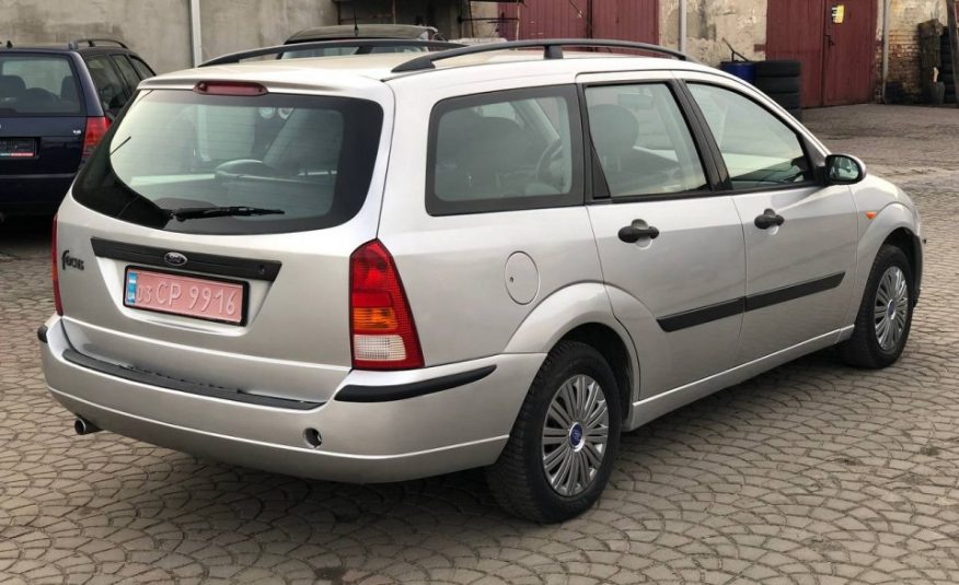 Ford Focus 1.6B \ 2003