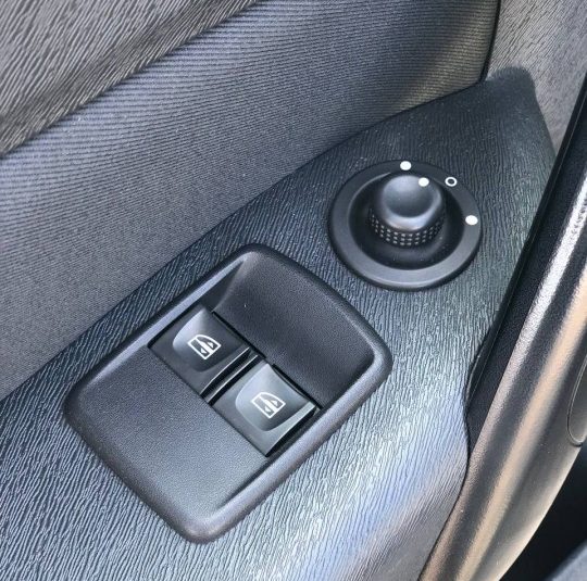 RENAULT KANGOO 2018 \ 1.5MT