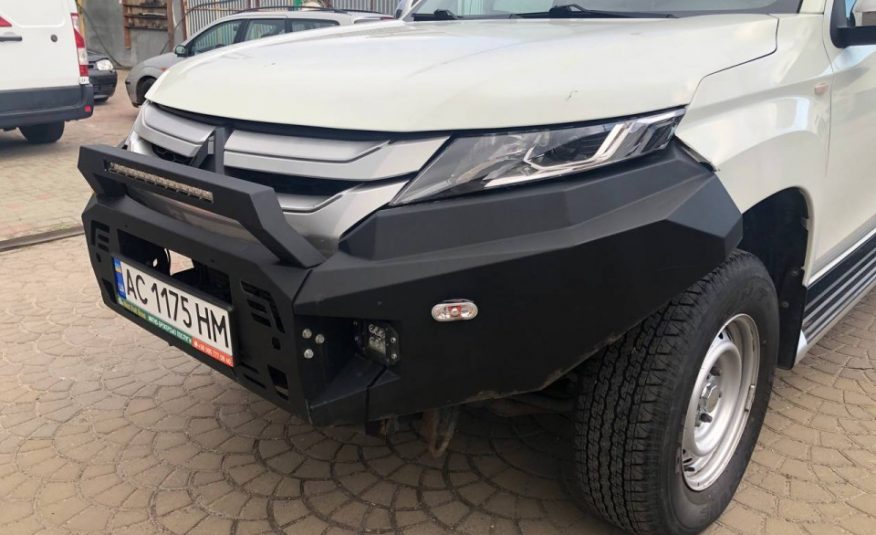 MITSUBISHI L 200 2019 \ 2.3D MT (150к.с.)