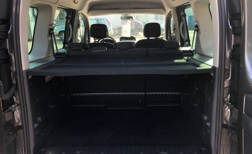 RENAULT KANGOO 2018 \ 1.5MT