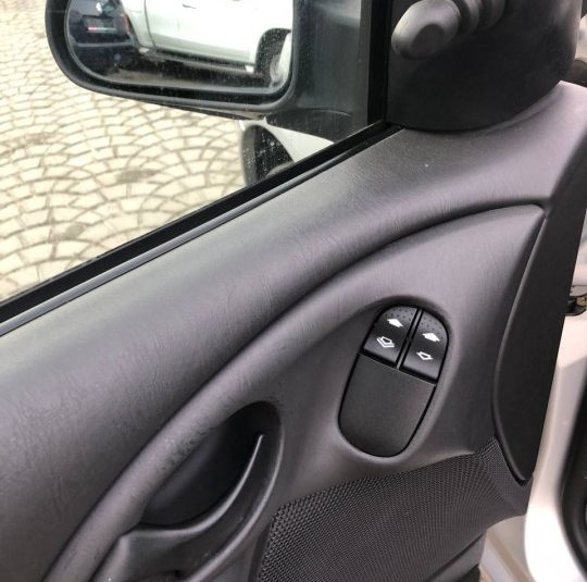 Ford Focus 1.6B \ 2003