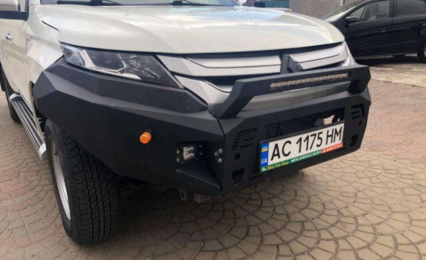 MITSUBISHI L 200 2019 \ 2.3D MT (150к.с.)