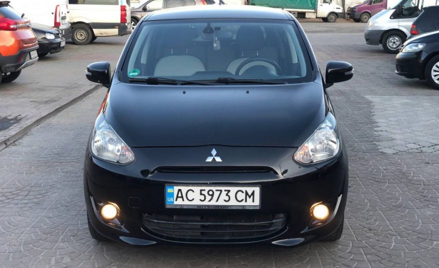 Mitsubishi Space Star 2015 \ 1.2b MT