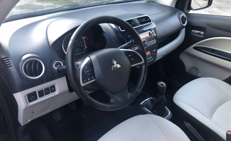 Mitsubishi Space Star 2015 \ 1.2b MT